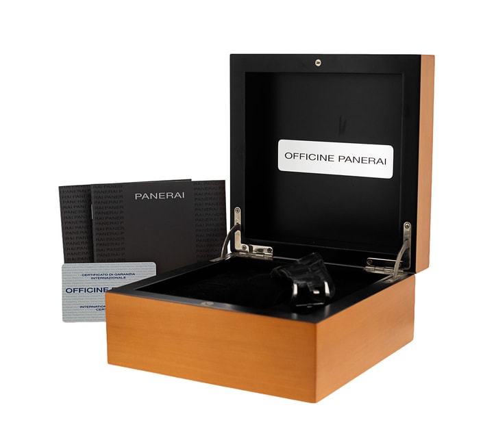 Panerai Luminor Base PAM00112 Image 5